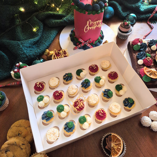 Merry Mini Cupcakes